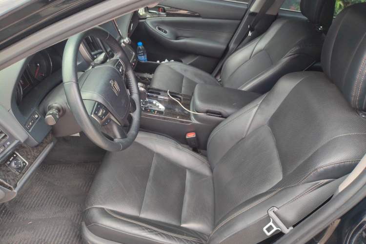 Used Toyota Crown 2018 2.0T Fashion Edition Left Front Seat