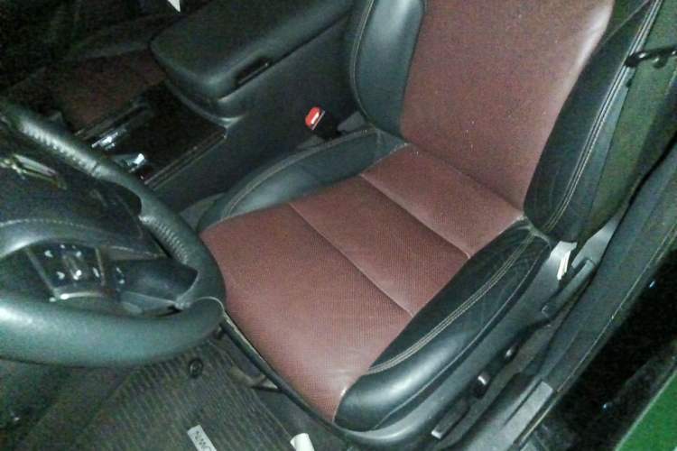 Used Toyota Crown 2018 2.0T Sport Edition Left Front Seat