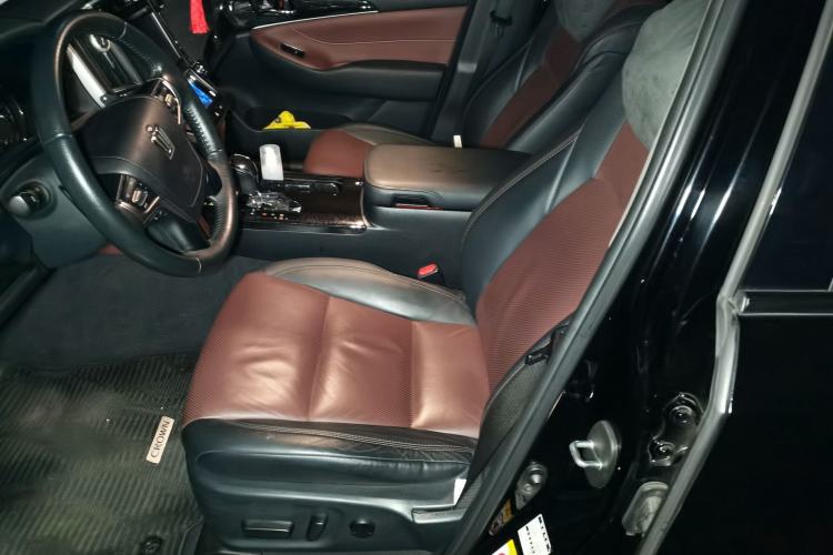 Used Toyota Crown 2018 2.0T Sport Edition Left Front Seat