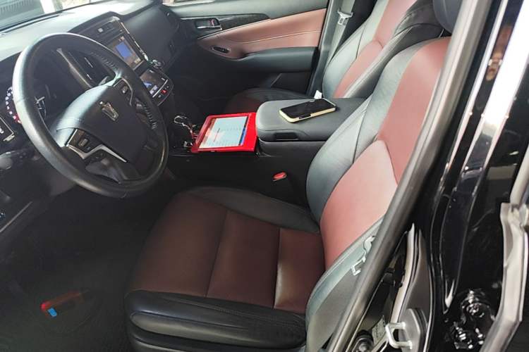 Used Toyota Crown 2018 2.0T Sport Edition Left Front Seat
