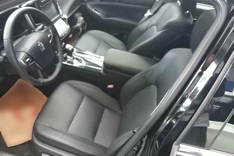 Used Toyota Crown 2018 2.0T Fashion Edition Left Front Seat