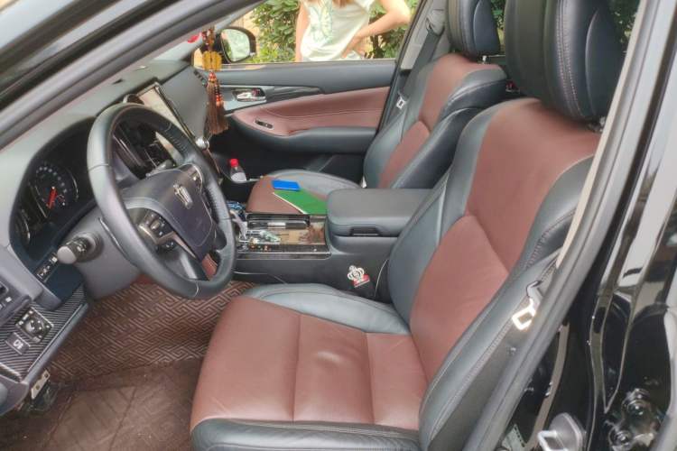 Used Toyota Crown 2018 2.0T Sport Edition Left Front Seat