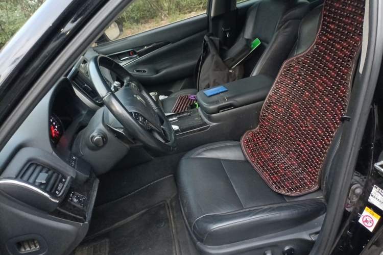Used Toyota Crown 2018 2.0T Fashion Edition Left Front Seat