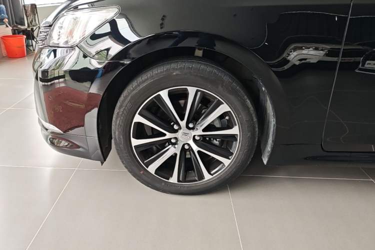 Used Toyota Crown 2018 2.0T Fashion Edition Left Front Wheel Hub