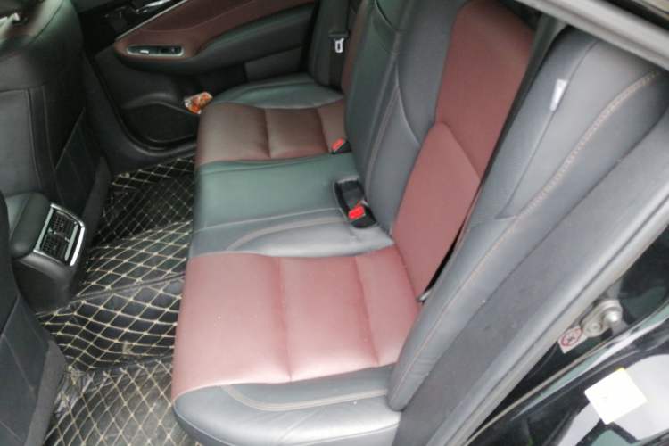 Used Toyota Crown 2018 2.0T Sport Edition Left Rear Seat