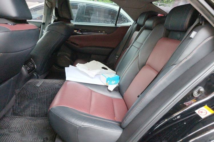 Used Toyota Crown 2018 2.0T Sport Edition Left Rear Seat