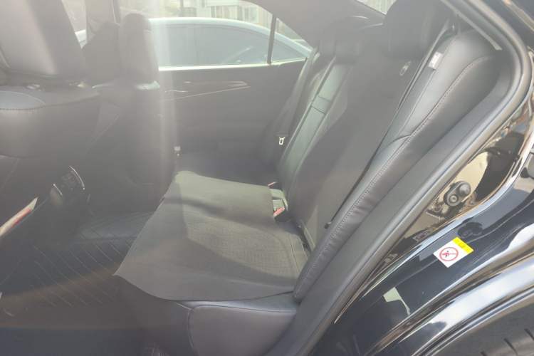 Used Toyota Crown 2018 2.0T Fashion Edition Left Rear Seat