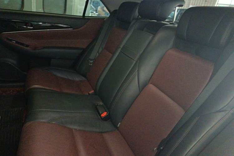 Used Toyota Crown 2018 2.0T Sport Edition Left Rear Seat