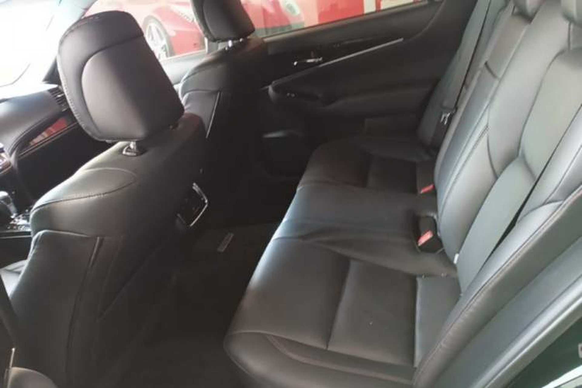 Used Toyota Crown 2018 2.0T Fashion Edition Left Rear Seat