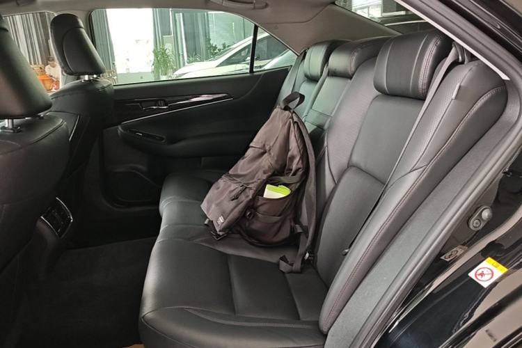 Used Toyota Crown 2018 2.0T Fashion Edition Left Rear Seat