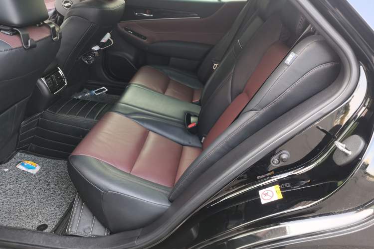 Used Toyota Crown 2018 2.0T Sport Edition Left Rear Seat