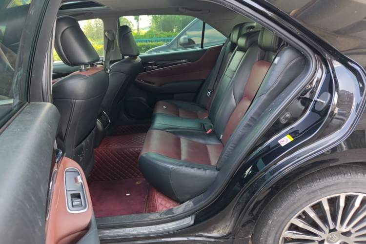 Used Toyota Crown 2018 2.0T Sport Edition Left Rear Seat