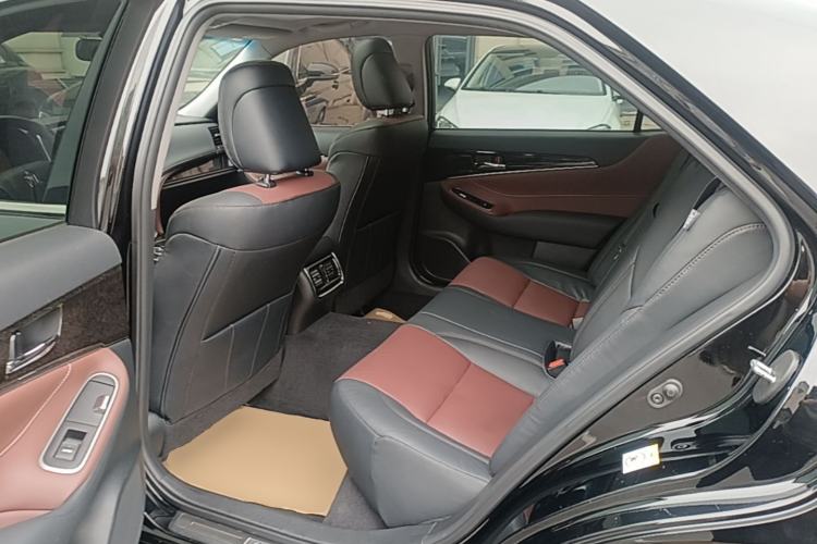 Used Toyota Crown 2018 2.0T Sport Edition Left Rear Seat