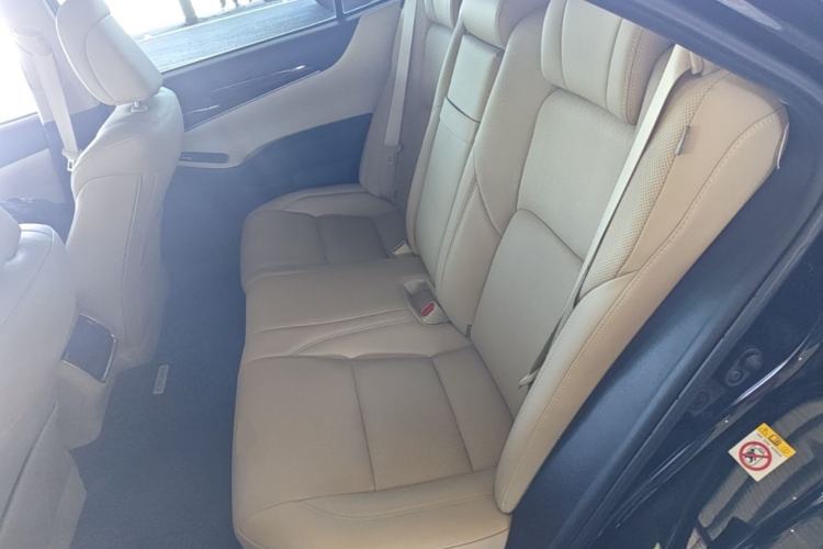 Used Toyota Crown 2018 2.0T Fashion Edition Left Rear Seat