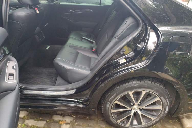 Used Toyota Crown 2018 2.0T Fashion Edition Left Rear Seat