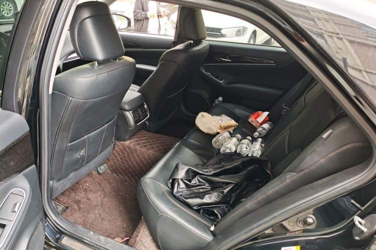 Used Toyota Crown 2018 2.0T Fashion Edition Left Rear Seat
