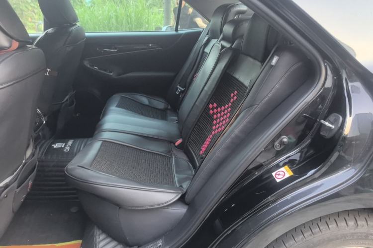 Used Toyota Crown 2018 2.0T Fashion Edition Left Rear Seat