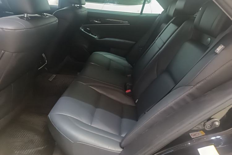 Used Toyota Crown 2018 2.0T Fashion Edition Left Rear Seat
