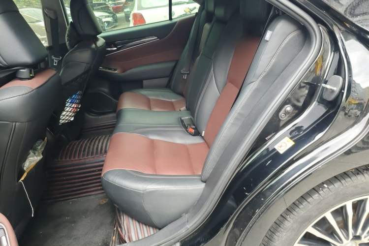 Used Toyota Crown 2018 2.0T Sport Edition Left Rear Seat