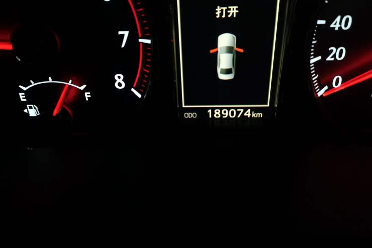 Used Toyota Crown 2018 2.0T Sport Edition Odometer Close Up
