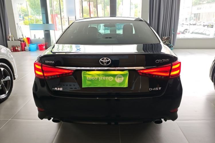 Used Toyota Crown 2018 2.0T Fashion Edition Rear