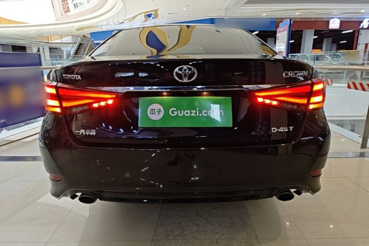 Used Toyota Crown 2018 2.0T Fashion Edition Rear