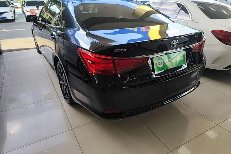 Used Toyota Crown 2018 2.0T Fashion Edition Rear Left 45 Deg