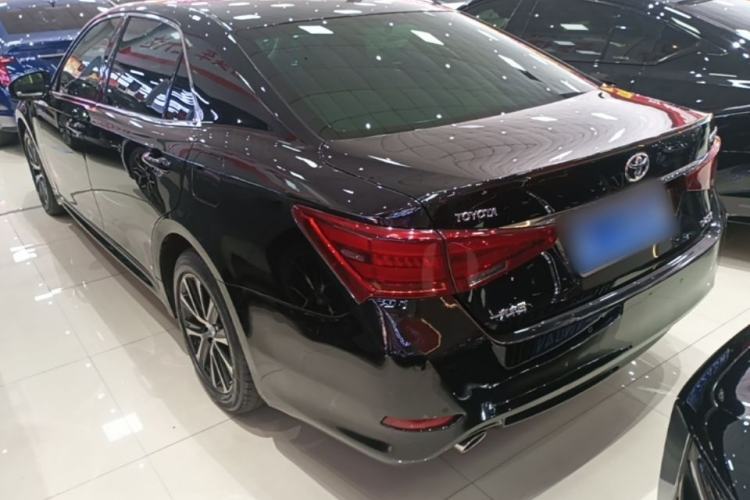 Used Toyota Crown 2018 2.0T Fashion Edition Rear Left 45 Deg
