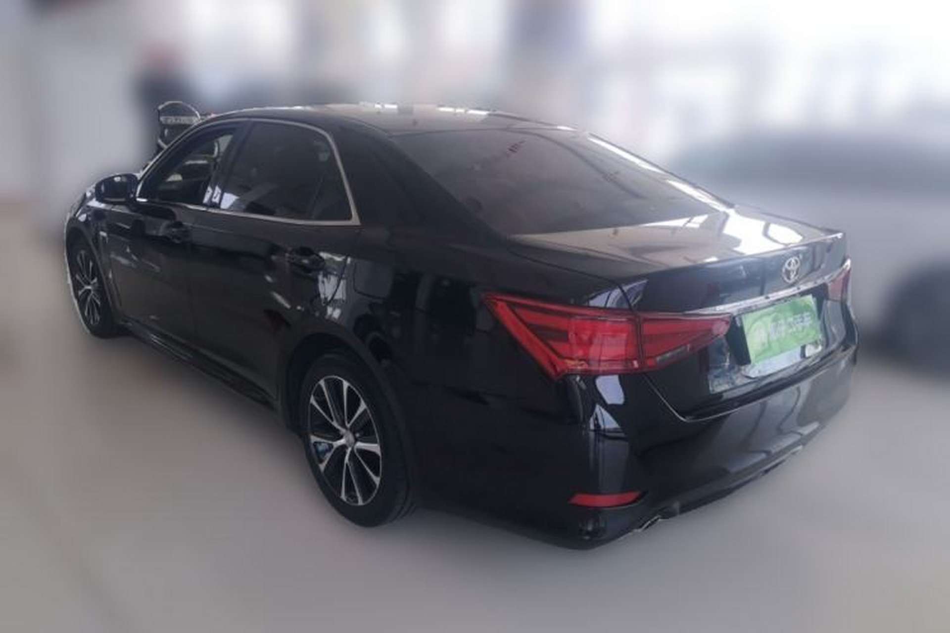Used Toyota Crown 2018 2.0T Fashion Edition Rear Left 45 Deg