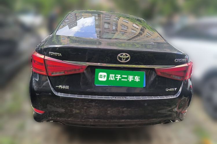 Used Toyota Crown 2018 2.0T Fashion Edition Rear