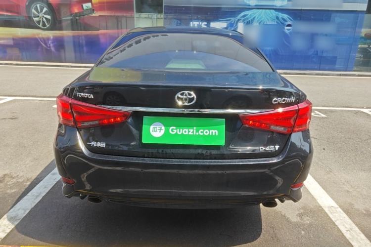 Used Toyota Crown 2018 2.0T Fashion Edition Rear