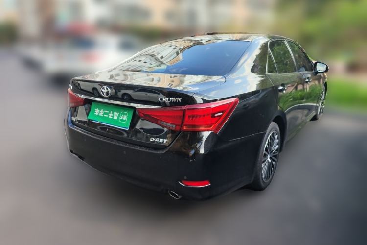 Used Toyota Crown 2018 2.0T Fashion Edition Rear Right 45 Deg
