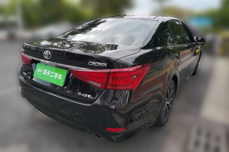 Used Toyota Crown 2018 2.0T Fashion Edition Rear Right 45 Deg