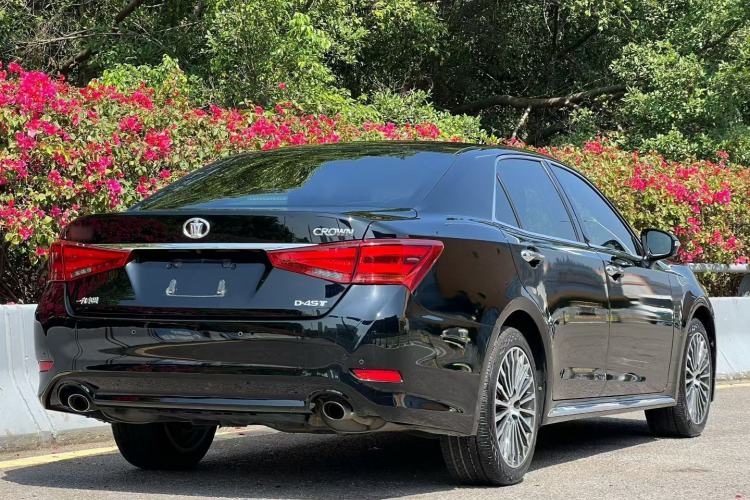 Used Toyota Crown 2018 2.0T Sport Edition Rear Right 45 Deg