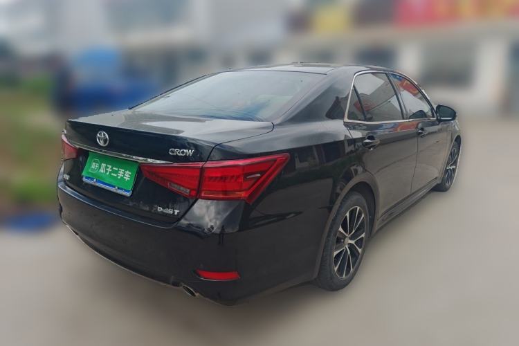 Used Toyota Crown 2018 2.0T Fashion Edition Rear Right 45 Deg