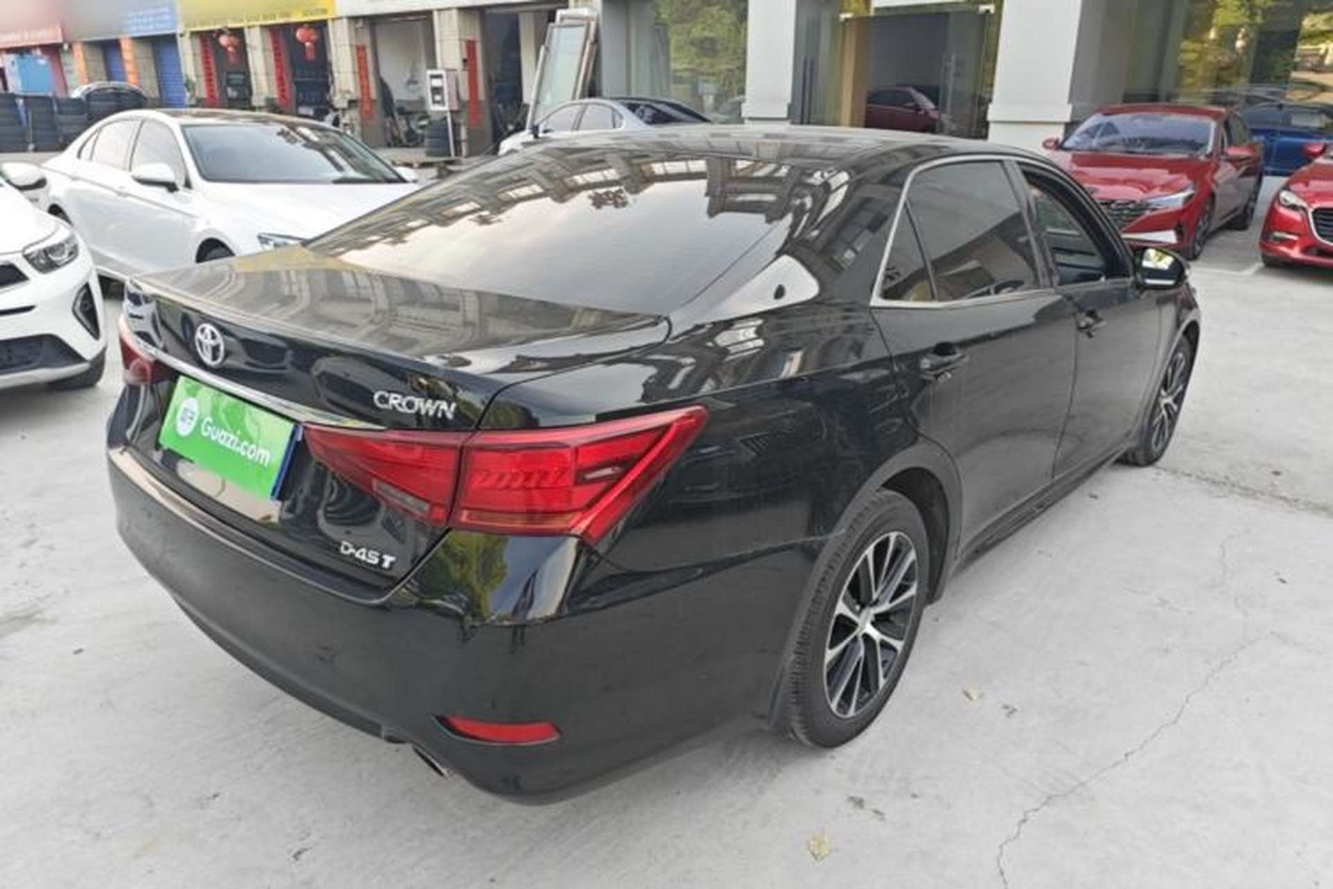 Used Toyota Crown 2018 2.0T Fashion Edition Rear Right 45 Deg