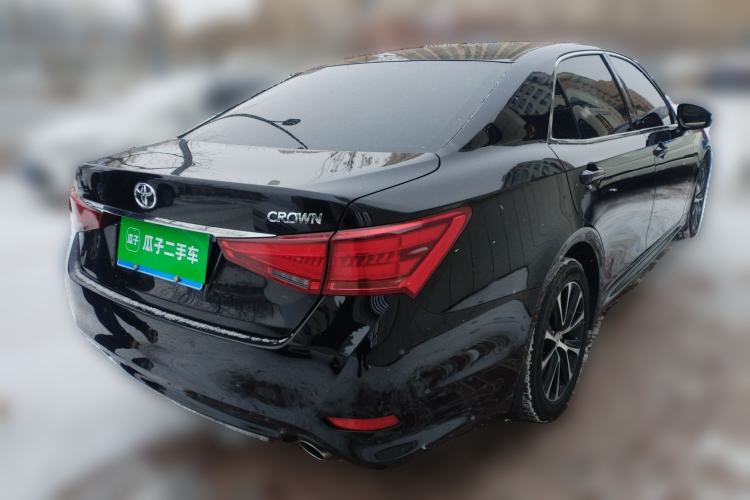Used Toyota Crown 2018 2.0T Fashion Edition Rear Right 45 Deg