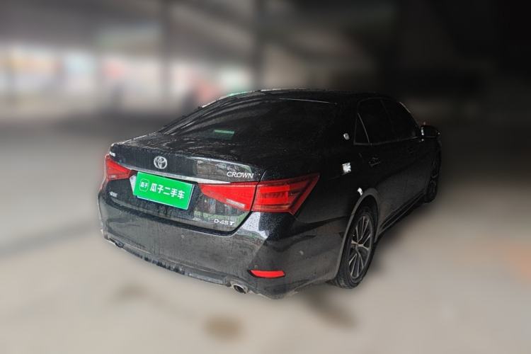 Used Toyota Crown 2018 2.0T Fashion Edition Rear Right 45 Deg