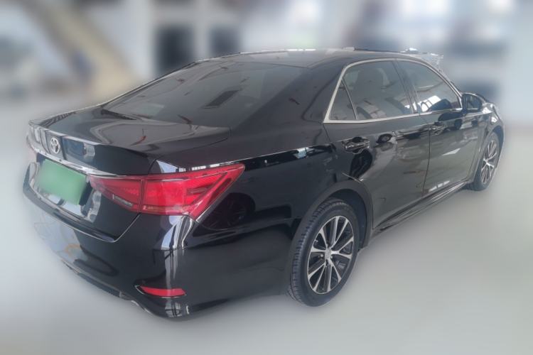 Used Toyota Crown 2018 2.0T Fashion Edition Rear Right 45 Deg