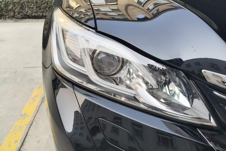 Used Toyota Crown 2018 2.0T Fashion Edition Right Front Headlight