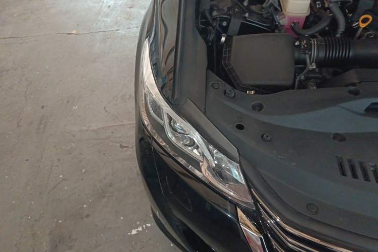 Used Toyota Crown 2018 2.0T Sport Edition Right Front Headlight