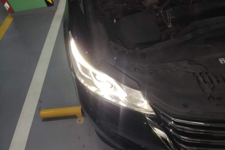 Used Toyota Crown 2018 2.0T Sport Edition Right Front Headlight