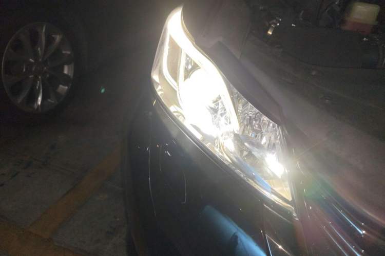 Used Toyota Crown 2018 2.0T Sport Edition Right Front Headlight