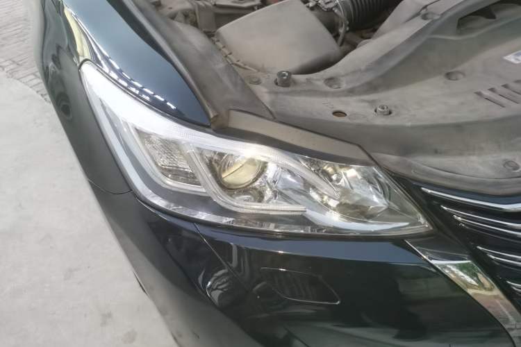 Used Toyota Crown 2018 2.0T Sport Edition Right Front Headlight