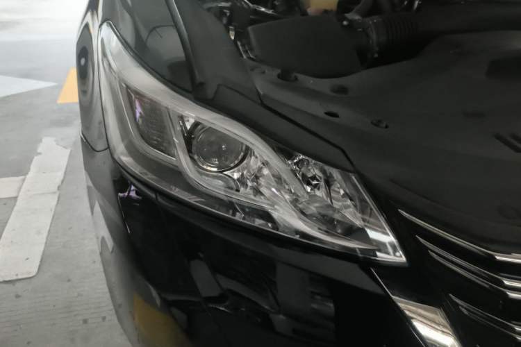 Used Toyota Crown 2018 2.0T Sport Edition Right Front Headlight
