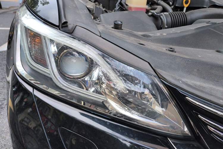 Used Toyota Crown 2018 2.0T Sport Edition Right Front Headlight