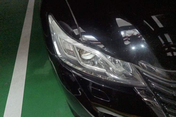 Used Toyota Crown 2018 2.0T Sport Edition Right Front Headlight