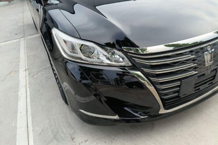 Used Toyota Crown 2018 2.0T Sport Edition Right Front Headlight