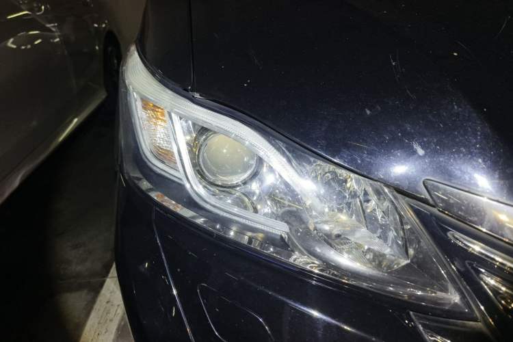 Used Toyota Crown 2018 2.0T Fashion Edition Right Front Headlight