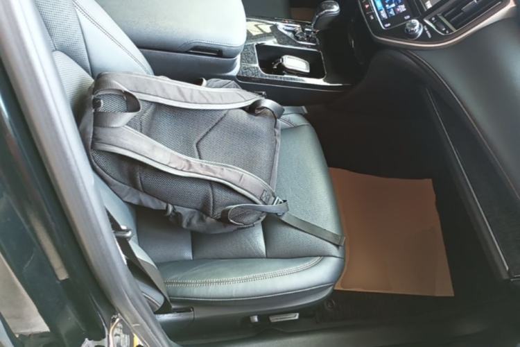 Used Toyota Crown 2018 2.0T Fashion Edition Right Front Seat